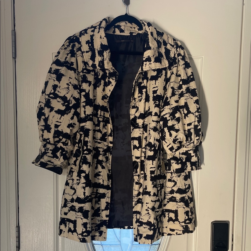 Hazel Black and Cream Abstract Blazer
